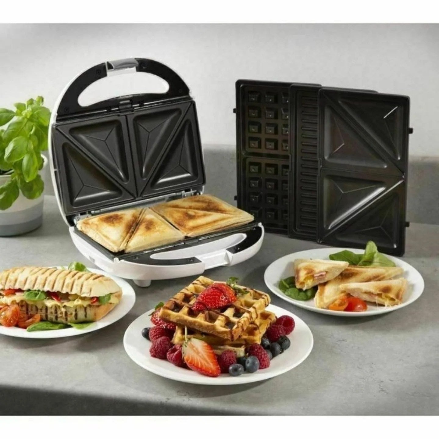 3 in 1 Waffle Grill And Sandwich Maker