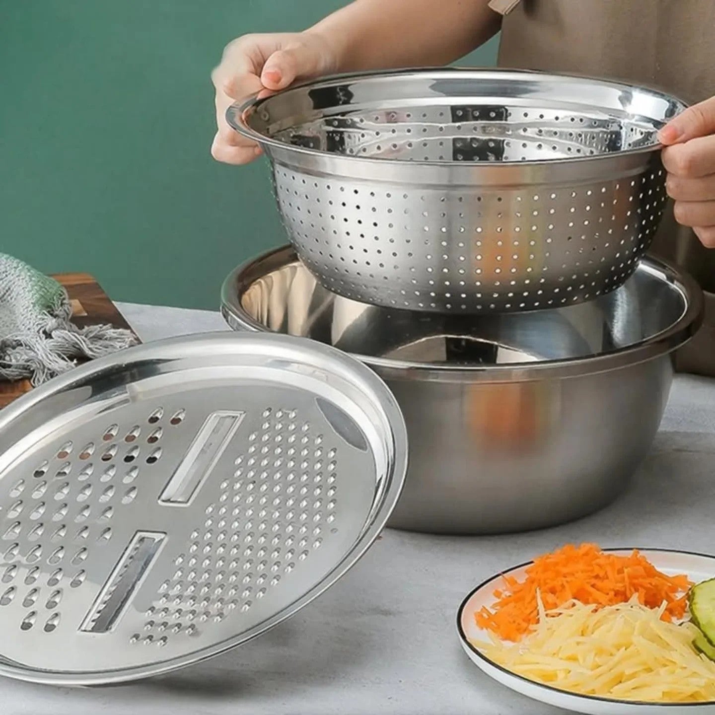 3in1 Stainless Steel Colander With Grater