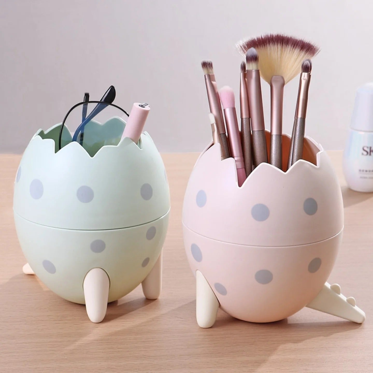 Egg Shape Stationery And Multipurpose Holder