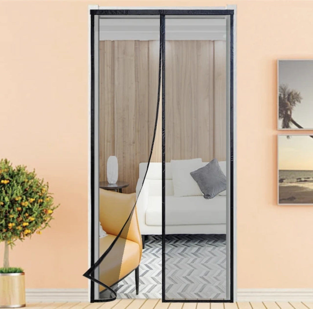 Magic Mesh Magnetic Screen Door