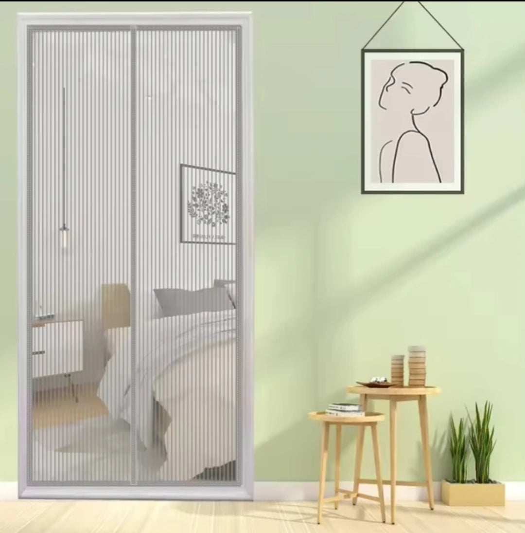 Magic Mesh Magnetic Screen Door